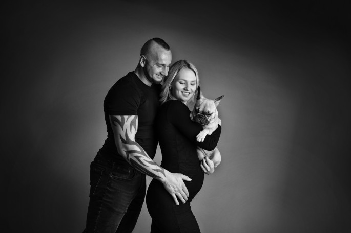 těhotenské focení v ateliéru fotograf mladá boleslav iveta krausova 