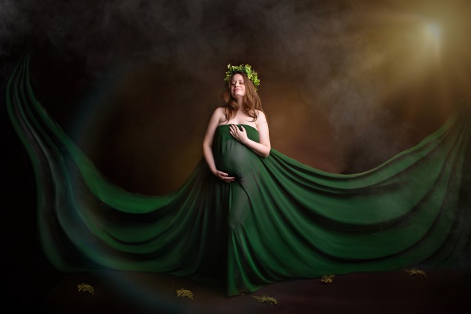 těhotenské focení v ateliéru fotograf mladá boleslav iveta krausova 