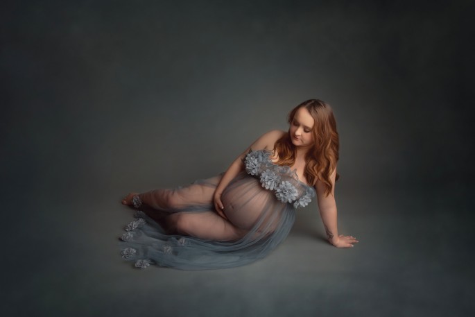 těhotenské focení v ateliéru fotograf mladá boleslav iveta krausova 