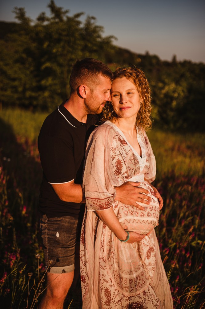 fotografka fotoivetk iveta krausova rodinné těhotenské exteriérové focení lifestyle zlatá hodinka