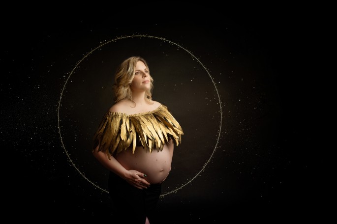 těhotenské focení v ateliéru fotograf mladá boleslav iveta krausova 