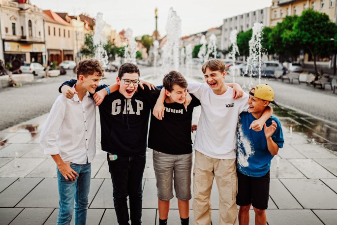 školní třídní focení G8MB Mladá Boleslav fotograf FotoIvetK lifestyle
